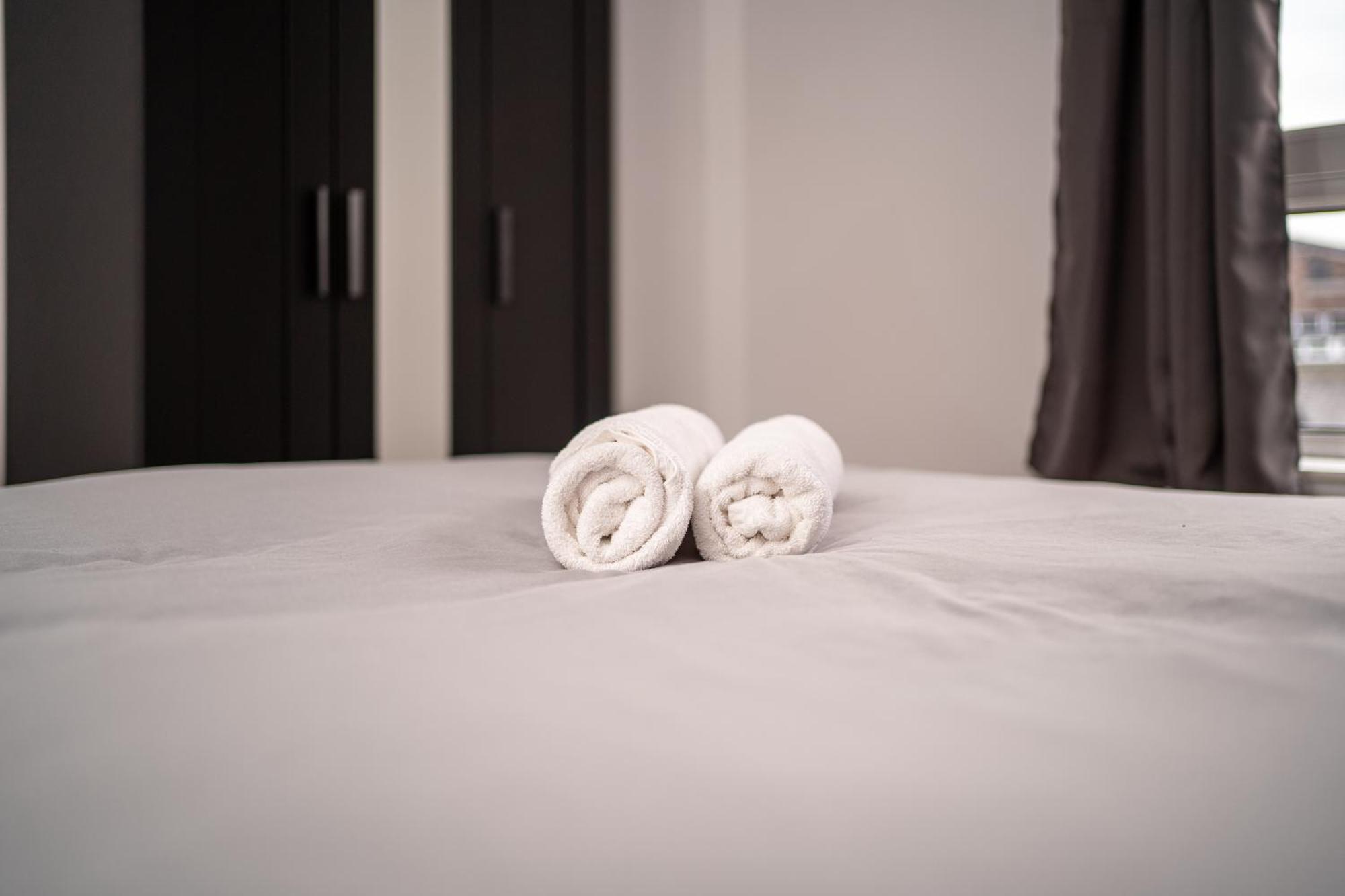 Central Apartment In Belfast City Centre - Sleeps 5 People Kültér fotó