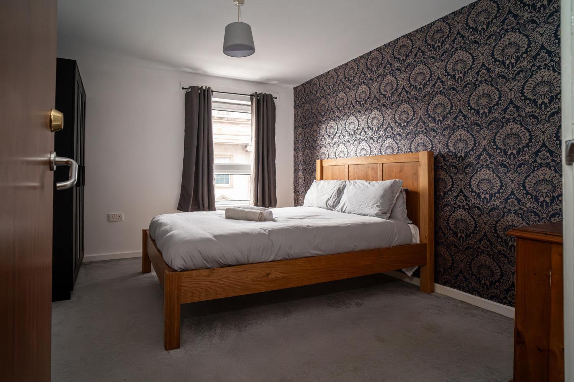 Central Apartment In Belfast City Centre - Sleeps 5 People Kültér fotó