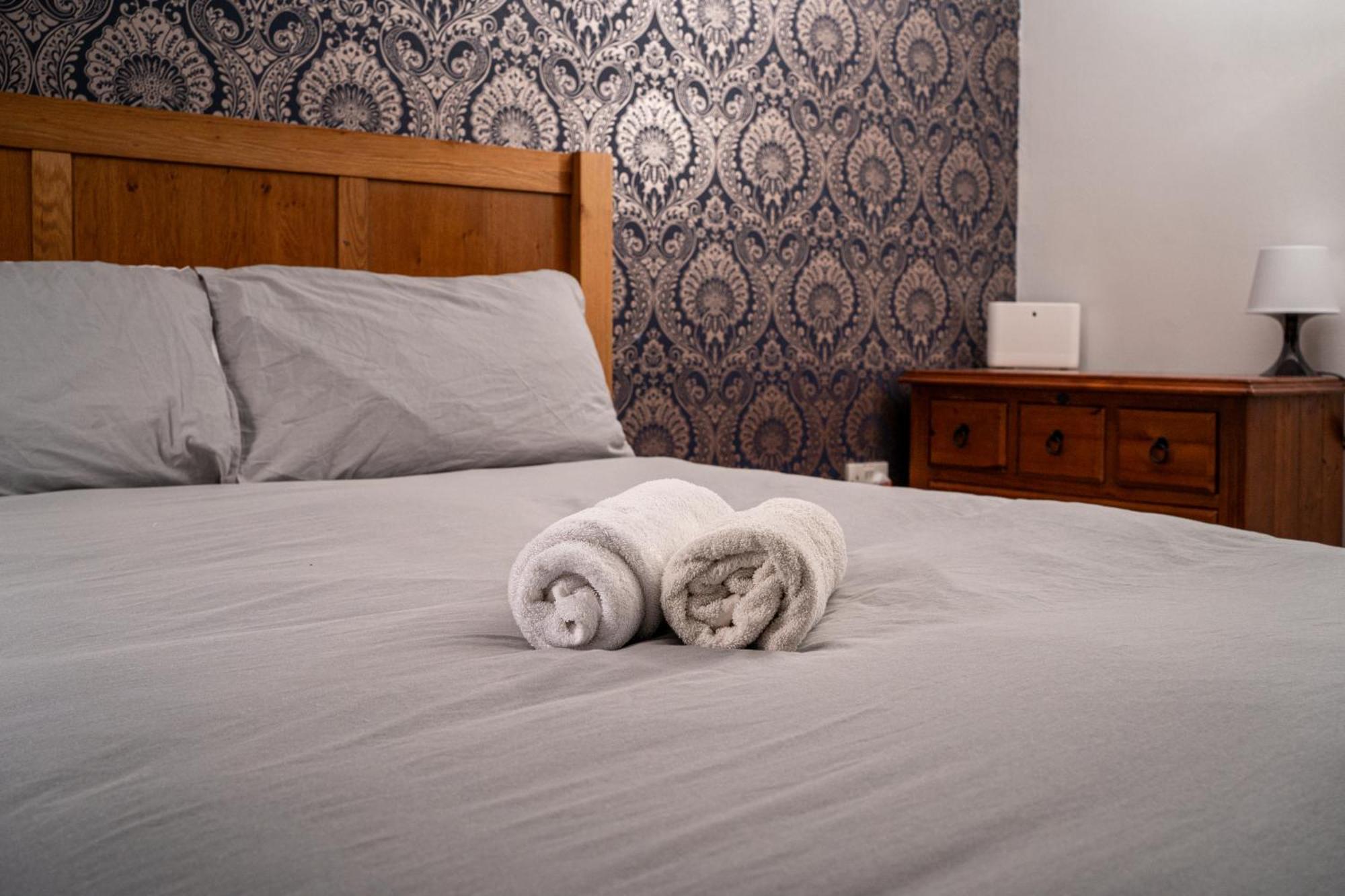 Central Apartment In Belfast City Centre - Sleeps 5 People Kültér fotó