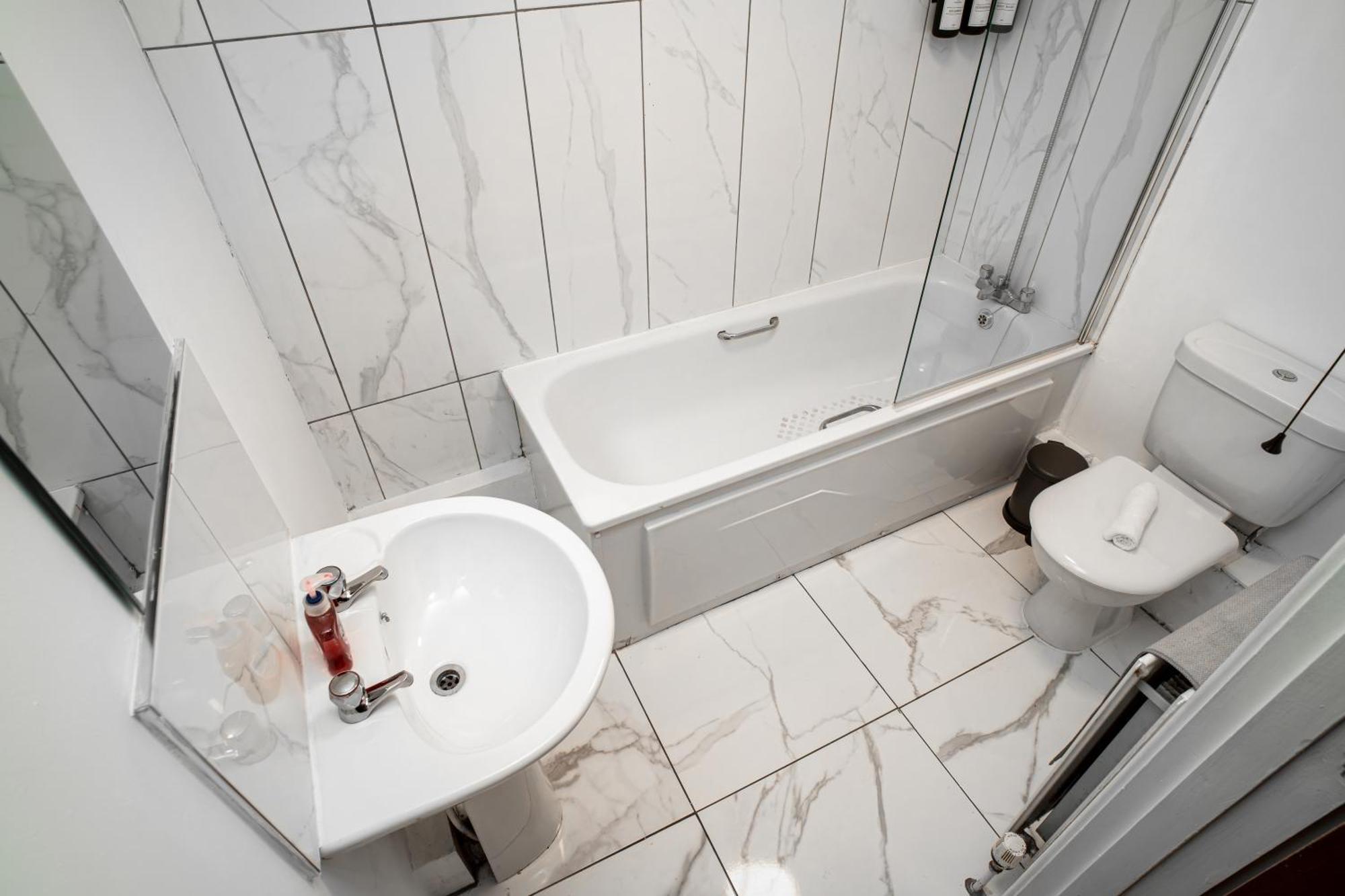 Central Apartment In Belfast City Centre - Sleeps 5 People Kültér fotó