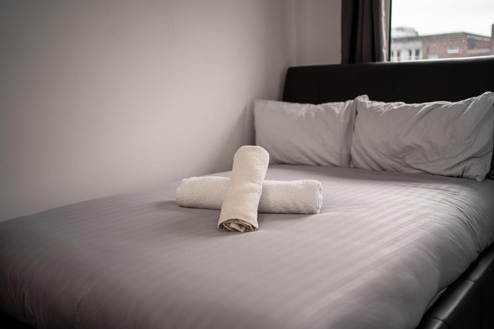Central Apartment In Belfast City Centre - Sleeps 5 People Kültér fotó
